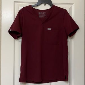 Figs Catarina Burgundy Scrub Top - M